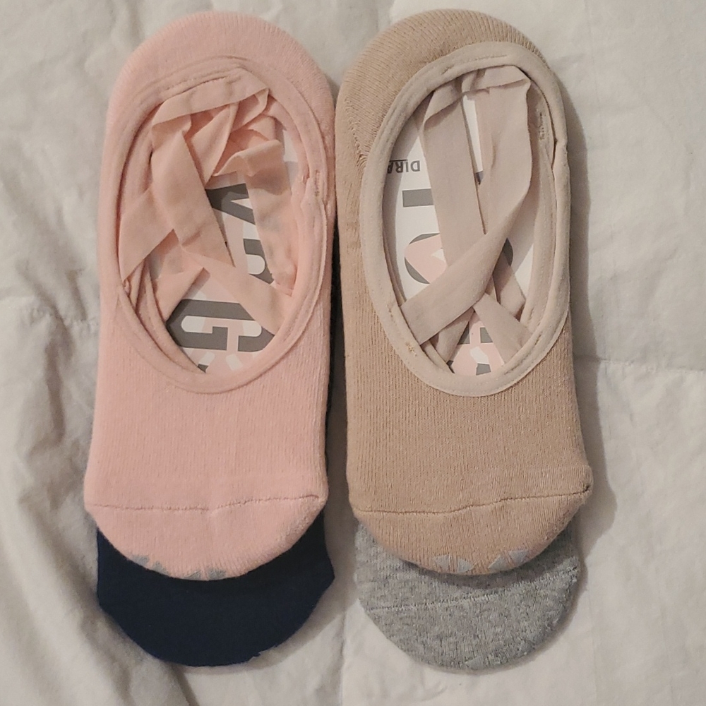 Pilates grip socks